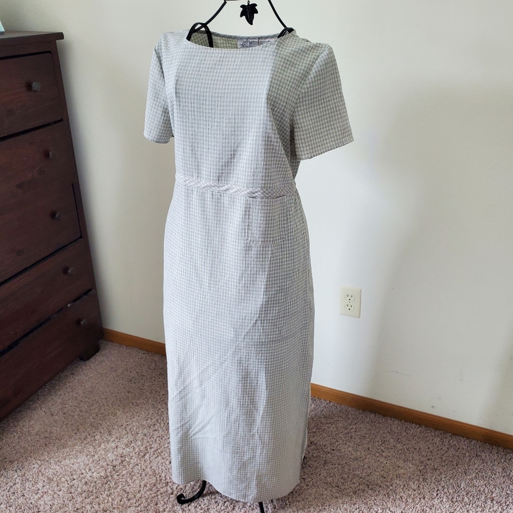 Lightweight Kathie Lee Checked Dress